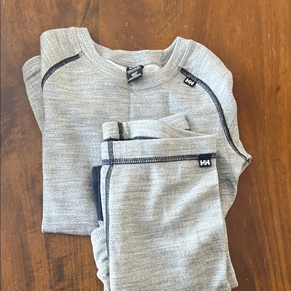 Helly Hansen Light Gray Baselayer set